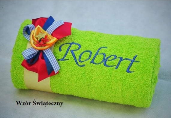 Praktyczny prezent pod choinkę - ręcznik z haftem