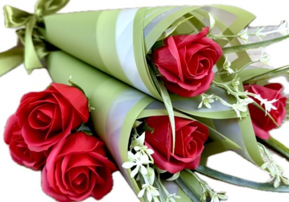 Prezent na Dzień Nauczyciela Mydlane Róże Kwiaty Mydlana Róża