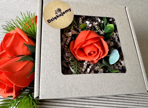 Podziękowanie dla Nauczycieli na Zakończenie Roku MYDLANA RÓŻA MYDLANE Róże