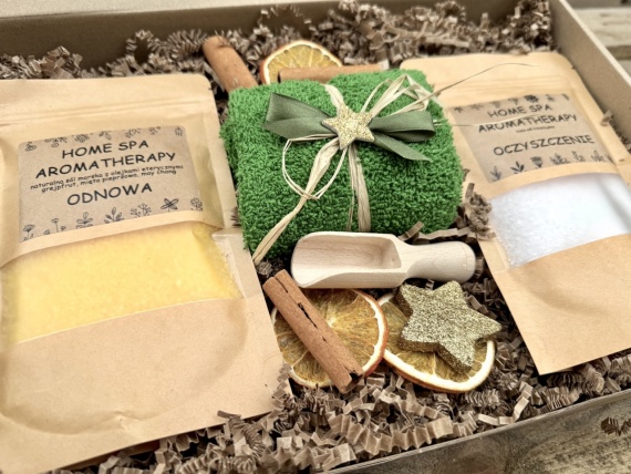 Prezent na Święta Świąteczny Box Kosmetyki dla Mamy Żony Dziewczyny Koleżanki