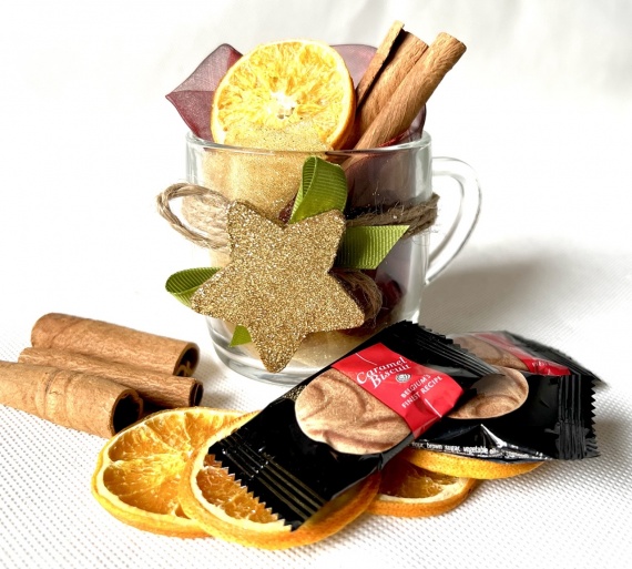 Świąteczny ZESTAW Prezent na Święta Mikołajki dla każdego Box Kosz