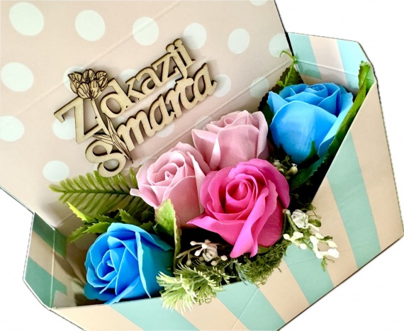 Prezent na Dzień Kobiet Bukiet Kwiatów Mydlanych Mydlane Kwiaty Róże