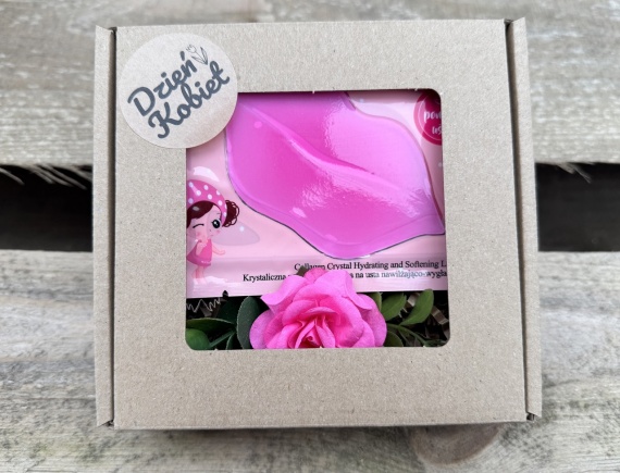 Prezent na Dzień Kobiet Box Prezentowy dla Koleżanek Uczennic ze Szkoły