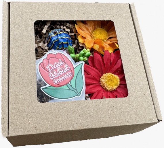 Prezent na Dzień Kobiet Słodki zestaw prezentowy dla dziewczynek uczennic