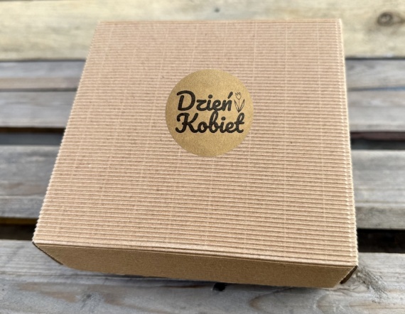 Elegancki Prezent na Dzień Kobiet Box Prezentowy SPA Kwiaty Mydlane Sól