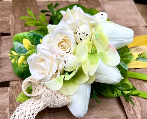 Koszyk koszyczek dekorowany na święconkę stroik