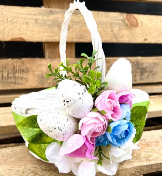 Koszyk z dekoracją na Święconkę Stroik Wielkanoc koszyczek wielkanocny kosz
