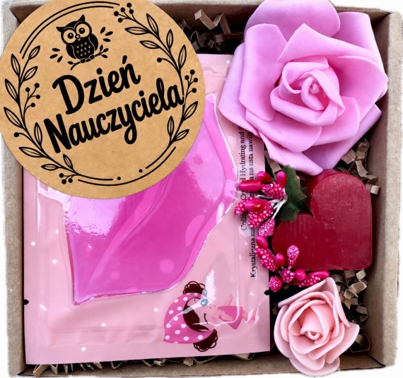 Prezent na Dzień Nauczyciela Box Prezentowy Róża Mydlana dla Nauczycielek