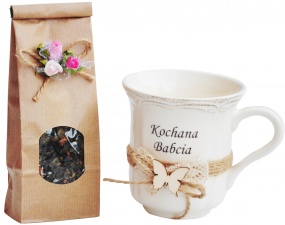 Wyśmienita herbata sypana i porcelanowy kubek - doskonały prezent dla babci i dziadka