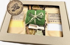 Prezent na Święta Świąteczny Box Kosmetyki dla Mamy Żony Dziewczyny Koleżanki