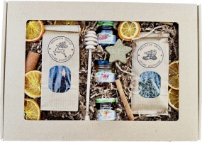 Prezent na Święta Zestaw Kosz Prezentowy pod Choinkę Zestaw Herbat Miód