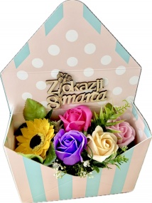 Miły Prezent na Dzień Kobiet Bukiet Mydlany Flower Box Mydlane Róże Kwiaty