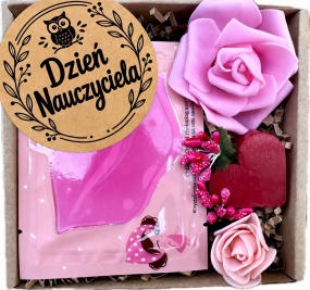 Prezent na Dzień Nauczyciela Box Prezentowy Róża Mydlana dla Nauczycielek
